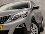 Peugeot 3008 1.2 PureTech Sport Automaat (APPLE CARPLAY, 1e EIGENAAR, GROOT NAVI, 360 CAMERA, TREKHAAK, SPORTSTOELEN, LANE ASSIST, CRUISE, NIEUWSTAAT)