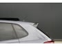Volkswagen Polo 1.0 TSI R-Line - Pano - ACC - Stoelverwarming - IQ Light - Camera - Draadloos laden - Rijklaar