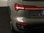 Audi Q8 e-tron 50 quattro Edition 95 kWh 340pk | SOH 96% | Lederen bekleding | | 20 inch lichtmetalen velgen | Elektrisch verstelbare voorstoelen met geheugen | Parkeercamera |