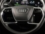 Audi Q8 e-tron 50 quattro Edition 95 kWh 340pk | SOH 96% | Lederen bekleding | | 20 inch lichtmetalen velgen | Elektrisch verstelbare voorstoelen met geheugen | Parkeercamera |