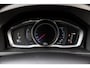 Volvo V60 1.6 T3 R-Design | Alcantara | PDC | Trekhaak |