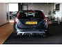 Volvo V60 1.6 T3 R-Design | Alcantara | PDC | Trekhaak |
