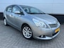 Toyota Verso 1.8 VVT-i Automaat - clima - Lm velgen - camera - trekhaak - full map navi - panorama - cruise control