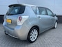 Toyota Verso 1.8 VVT-i Automaat - clima - Lm velgen - camera - trekhaak - full map navi - panorama - cruise control
