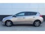 Toyota Auris 1.8 Hybrid Lease Pano - clima - cruise - navi - NAP - camera - led