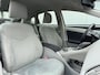 Toyota Prius 1.8 Hybrid Dynamic Business Clima - camera - navi - sensoren - HUD - 1e eigenaar