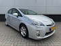 Toyota Prius 1.8 Hybrid Dynamic Business Clima - camera - navi - sensoren - HUD - 1e eigenaar