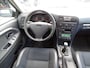 Volvo V40 2.0 europa | trekhaak | nw distributie |