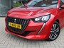 Peugeot 208 1.2 PureTech Allure 100PK, Trekhaak, Achteruitrijcamera, Navigatie en 4 seizoensbanden