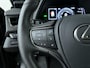 Lexus UX 250h Business Line, All Season banden!