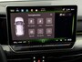 Volkswagen Golf 1.5 eHybrid Life Edition Plug-in Camera, Apple carplay, Virtual desk, Memory stoelen, Massage stoelen, Cruise control adaptief, Sfeerverlichting