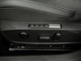 Volkswagen Golf 1.5 eHybrid Life Edition Plug-in Camera, Apple carplay, Virtual desk, Memory stoelen, Massage stoelen, Cruise control adaptief, Sfeerverlichting