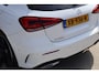 Mercedes-Benz A-klasse 250 AMG Premium Plus l PANO l SFEER l NIGHT l MATRIX l EL-STOEL l 19INCH