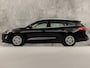 Ford Focus Wagon 1.0 EcoBoost Titanium Sport Automaat (APPLE CARPLAY, GROOT NAVI, CLIMATE, TREKHAAK, SPORTSTOELEN, KEYLESS, LED KOPLAMPEN, LM VELGEN, LANE ASSIST, NIEUWSTAAT)