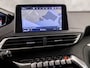 Peugeot 3008 1.2 PureTech Allure Automaat (APPLE CARPLAY, GROOT NAVI, LEDER, TREKHAAK, STOELVERWARMING, SPORTSTOELEN, GETINT GLAS, 360 CAMERA, CRUISE, NIEUWSTAAT)