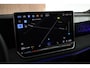 Volkswagen Tiguan 1.5 272pk eHybrid R-Line Edition Black Style Trekhaak 360Camera Keyless Massage Virtual Cockpit Panoramadak Navigatie