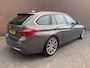 BMW 3-Serie Touring 330i Luxury High Executive “Individual / Pano / Trekhaak”