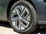 Hyundai Kona Electric EV Fashion 64 kWh | 204 PK | SOH 95% | Adaptive cruise control | Achteruitrijcamera | Keyless entry | LED verlichting | DAB ontvanger | Bluetooth telefoonverbinding | Navigatie | Lichtmetalen velgen