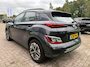 Hyundai Kona Electric EV Fashion 64 kWh | 204 PK | SOH 95% | Adaptive cruise control | Achteruitrijcamera | Keyless entry | LED verlichting | DAB ontvanger | Bluetooth telefoonverbinding | Navigatie | Lichtmetalen velgen