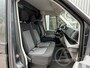 Volkswagen Crafter 35 L4H3 177 Pk Automaat, PDC, Airco, Navigatie, Camera Cruisecontrol, LM velgen, Trekhaak 3T, Voorruit verwarming