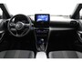 Toyota Yaris Cross 1.5 Hybrid Adventure | Leder - stof bekleding | Stoel en stuurverwarming | Navigatie |