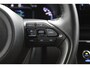 Toyota Yaris Cross 1.5 Hybrid Adventure | Leder - stof bekleding | Stoel en stuurverwarming | Navigatie |