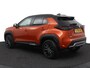 Toyota Yaris Cross 1.5 Hybrid Adventure | Leder - stof bekleding | Stoel en stuurverwarming | Navigatie |