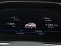 Volkswagen T-Roc 1.0 TSI Life 110 pk | Camera | Side Assist | Spiegelpakket | Navigatie via App-Connect | Led Koplampen | Adaptieve cruise control