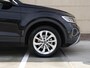 Volkswagen T-Roc 1.0 TSI Life 110 pk | Camera | Side Assist | Spiegelpakket | Navigatie via App-Connect | Led Koplampen | Adaptieve cruise control