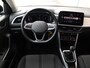 Volkswagen T-Roc 1.0 TSI Life 110 pk | Camera | Side Assist | Spiegelpakket | Navigatie via App-Connect | Led Koplampen | Adaptieve cruise control