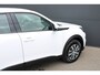 Peugeot 2008 1.2 PureTech Active | Navigatie | Apple carplay | Bluetooth | Parkeersensoren | NL auto | 98.000km |