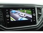 Volkswagen T-Roc 1.5 TSI 150pk DSG R-Line Sport Led Camera Virtual Cockpit Navigatie