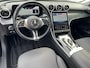 Mercedes-Benz C-klasse Estate 300 e Luxury Line / Dealer onderhouden / 1.800 kg elektrische trekhaak / Elektrische stoelen & Achterklep / Navi / Apple Carplay Android / 17" LM wielen /