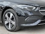 Mercedes-Benz C-klasse Estate 300 e Luxury Line / Dealer onderhouden / 1.800 kg elektrische trekhaak / Elektrische stoelen & Achterklep / Navi / Apple Carplay Android / 17" LM wielen /