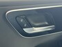 Mercedes-Benz C-klasse Estate 300 e Luxury Line / Dealer onderhouden / 1.800 kg elektrische trekhaak / Elektrische stoelen & Achterklep / Navi / Apple Carplay Android / 17" LM wielen /