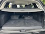 Mercedes-Benz C-klasse Estate 300 e Luxury Line / Dealer onderhouden / 1.800 kg elektrische trekhaak / Elektrische stoelen & Achterklep / Navi / Apple Carplay Android / 17" LM wielen /
