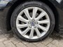 Volvo V40 1.5 T3 Momentum Stoelverwarming / Trekhaak / BT-Audio / 17" / Automaat / Parkeer sensoren / 152PK