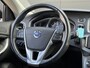 Volvo V40 1.5 T3 Momentum Stoelverwarming / Trekhaak / BT-Audio / 17" / Automaat / Parkeer sensoren / 152PK
