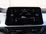 Volkswagen T-Roc 1.0 TSI Oranje Edition 115 pk | App connect | Digitaal dashboard | Led plus | spiegelpakket | Camera