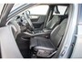Volvo XC40 1.5 T3 Momentum Pro | Trekhaak | Achteruitrijcamera | Parkeersensoren | Navigatie | Apple Carplay | Android Auto | Elektrische Achterklep | Verwarmde Voorruit | Lichtmetalen Velgen 19 inch