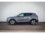 Volvo XC40 1.5 T3 Momentum Pro | Trekhaak | Achteruitrijcamera | Parkeersensoren | Navigatie | Apple Carplay | Android Auto | Elektrische Achterklep | Verwarmde Voorruit | Lichtmetalen Velgen 19 inch