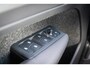 Volvo XC40 1.5 T3 Momentum Pro | Trekhaak | Achteruitrijcamera | Parkeersensoren | Navigatie | Apple Carplay | Android Auto | Elektrische Achterklep | Verwarmde Voorruit | Lichtmetalen Velgen 19 inch