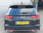 Kia Ceed Sportswagon 1.5T 140pk GT-Line | Summer Deals | Climate control | Navigatie | Winterpakket | Open daK | Lm-velgen | Camera