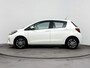 Toyota Yaris 1.3 VVT-i Comfort | Airco | Elektrische ramen voor | Radio CD speler | 15 inch | Multifunctioneel lederen stuurwiel