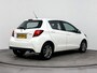 Toyota Yaris 1.3 VVT-i Comfort | Airco | Elektrische ramen voor | Radio CD speler | 15 inch | Multifunctioneel lederen stuurwiel