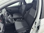 Toyota Yaris 1.3 VVT-i Comfort | Airco | Elektrische ramen voor | Radio CD speler | 15 inch | Multifunctioneel lederen stuurwiel