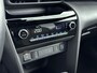 Toyota Yaris Cross 1.5 Hybrid Explore | Apple Carplay / Android Auto | Stoelverwarming | Parkeersensoren voor/achter | Keyless | Adaptive Cruise | Clima | Camera | 17 inch