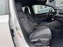 Volkswagen Golf 1.4 eHybrid GTE 245PK | Digital Cockpit | Sportstoelen | LED | Camera | CarPlay | Adaptive Cruise | Navigatie | Climate