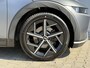 Hyundai Ioniq 5 Connect 77.4 kWh / SOH 100% / Fabrieksgarantie tot 04-2028 / Dealer onderhouden / CCS snelladen / WLTP bereik 507 km bereik stad 710 km / Stuur- Stoel & Achterbank verwarming / Trekgewicht 1600 kg / Achteruitrijcamera / Adaptief cruise control /