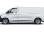 Volkswagen e-Transporter 34 L2H1 Life 71 kWh Trekhaak | Achterdeuren
